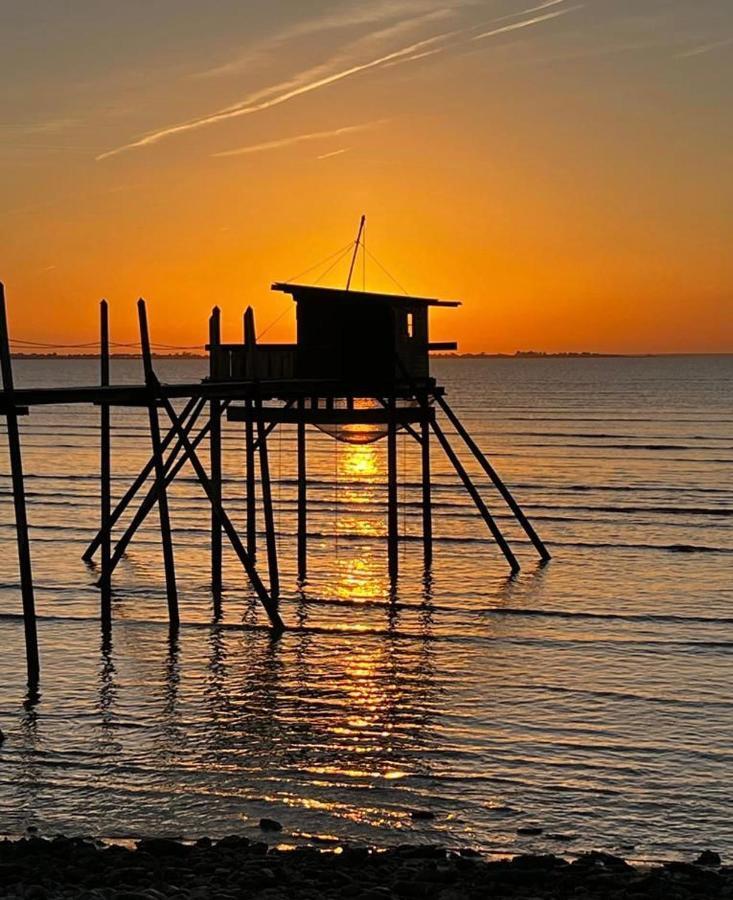 Nuits Oceanes A La Rochelle Avec Parking Privatif Apartment Exterior photo